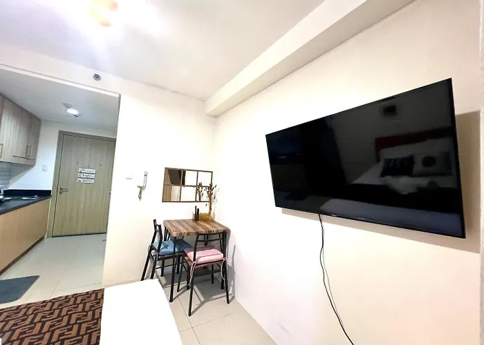 Hébergement de vacances Staycation Pasay Near Airport & Mall Of 1594 *